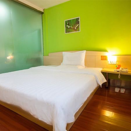 7Days Inn Shenzhen Shajing Shiming Square Exterior foto